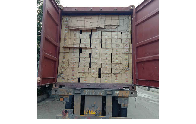Loading of 7 containers canned mushroom to Algeria